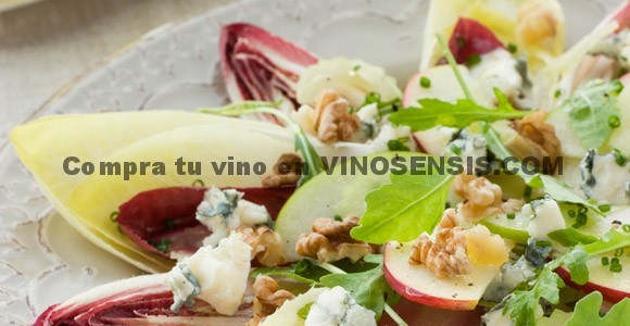 Receta: Ensalada de endivias al roquefort.